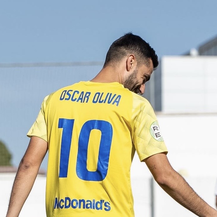 Óscar Oliva